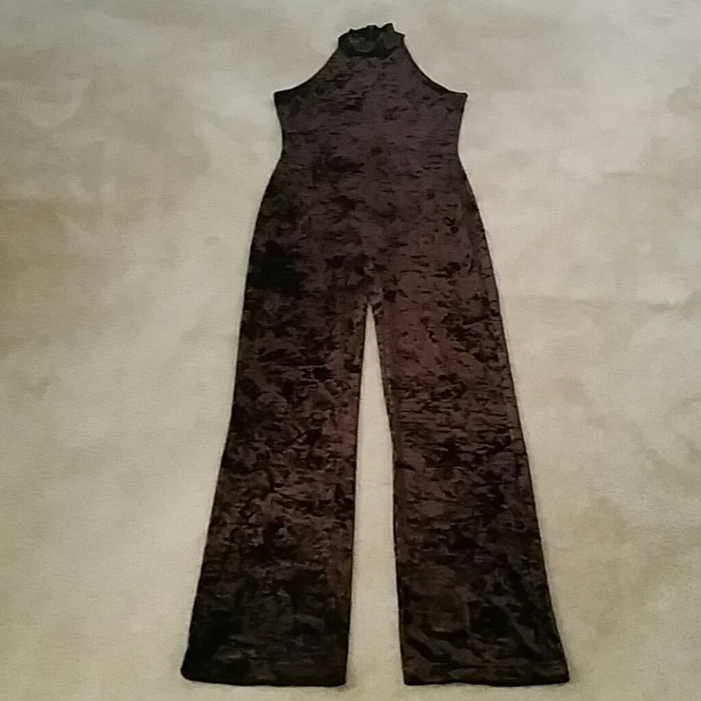 MODA INT'L - Picture 2 of 8